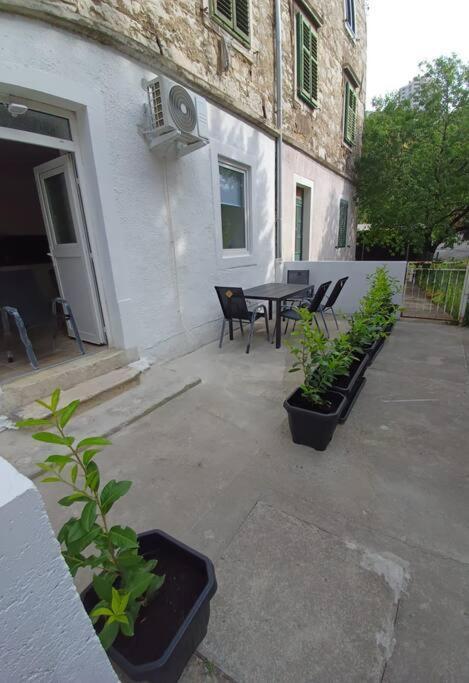 Central Vita Apartment Rijeka Exterior foto